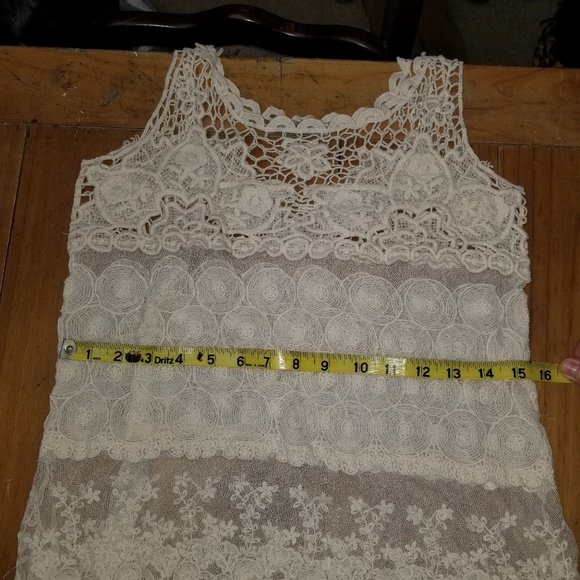 Tank top - Picture 2 of 3